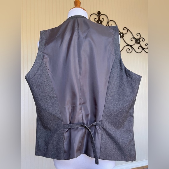 Kenneth Cole Reaction Men’s Gray Vest Size Small - Picture 6 of 12